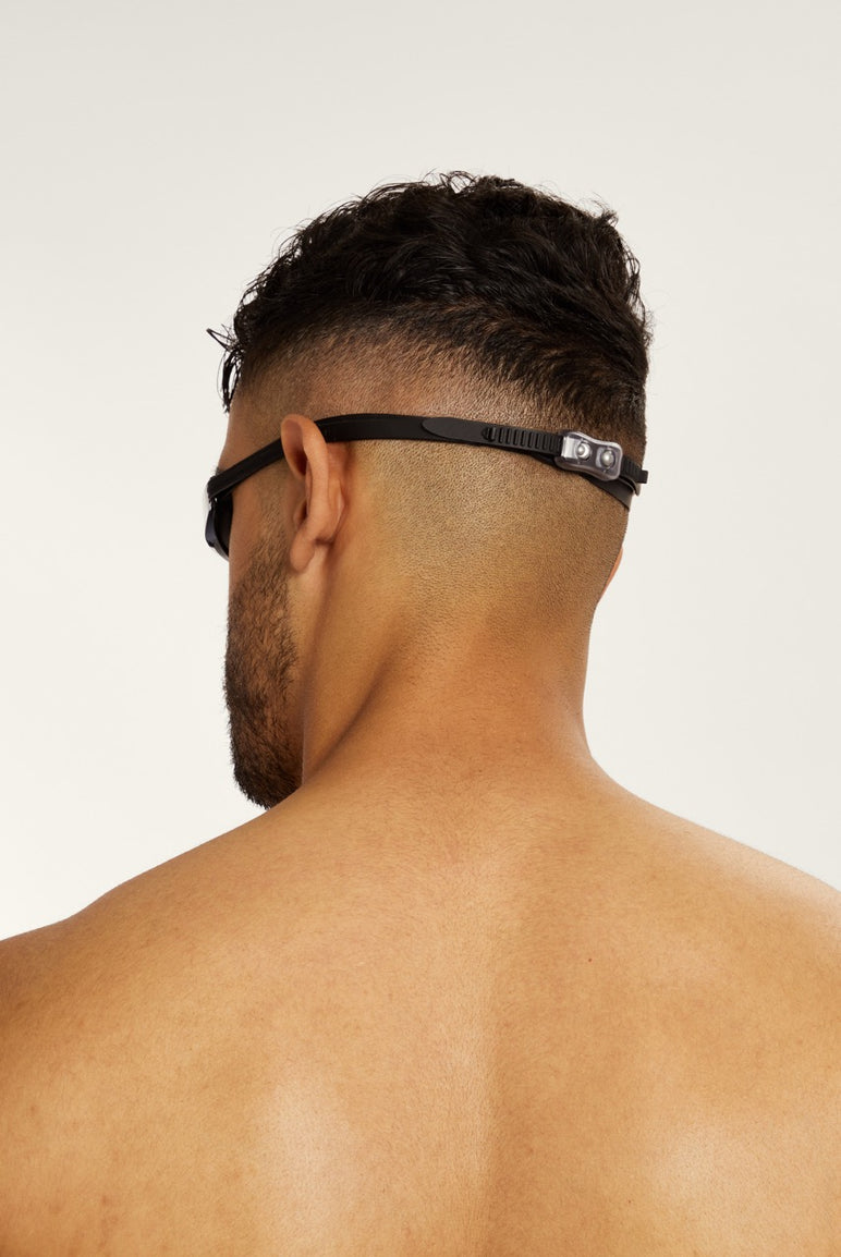 img-3-black-none